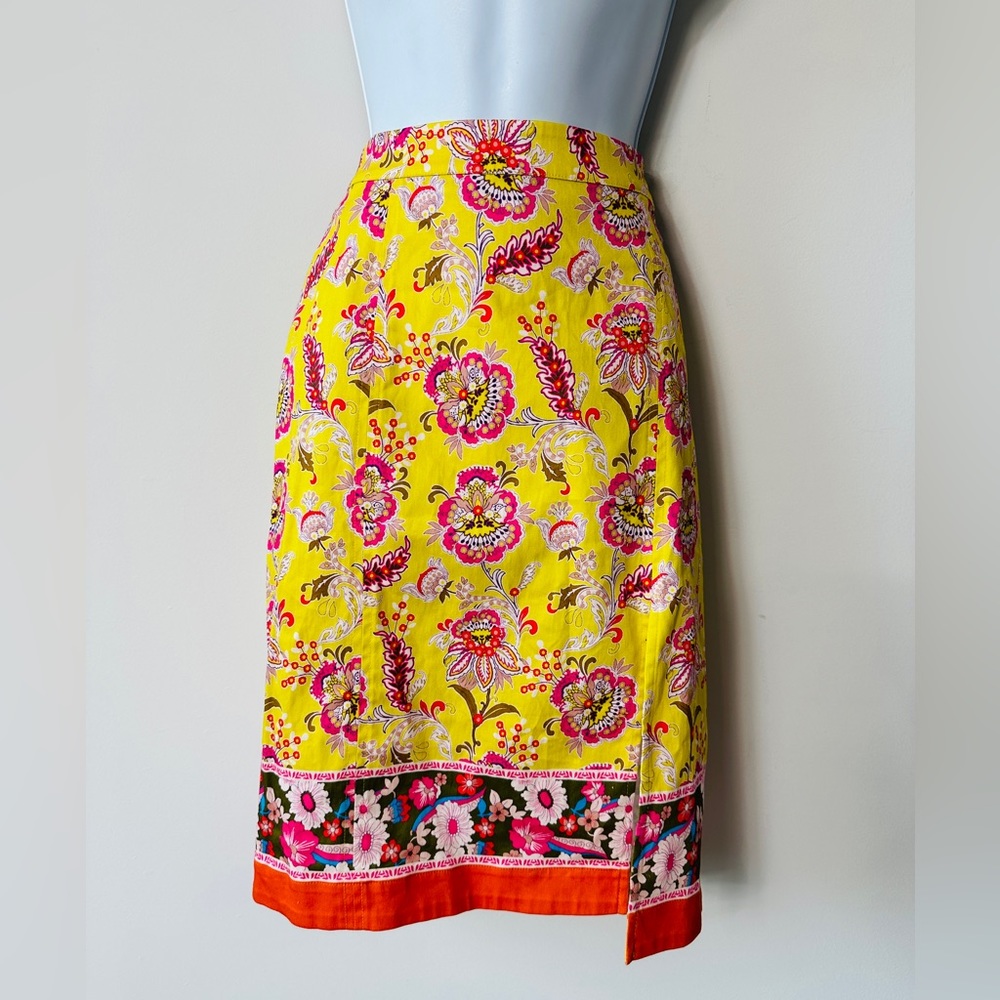 Beautiful Yellow Floral & Paisley Print Front Split Pencil Skirt By Maeve Size 4